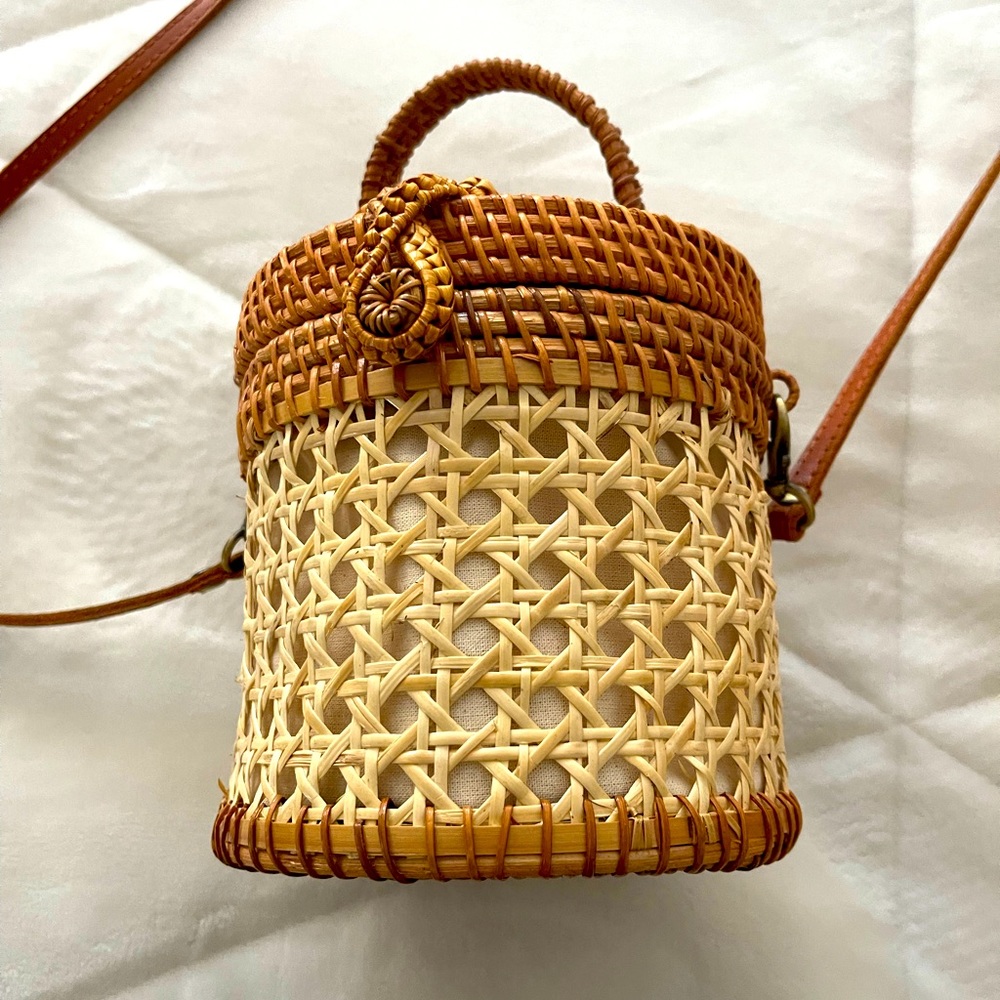 Super cute rattan round bucket rattan bag